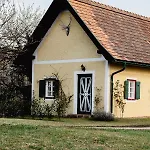 Apartment Winzerhaeuser Schippinger *