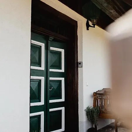 Winzerhaeuser Schippinger Leutschach