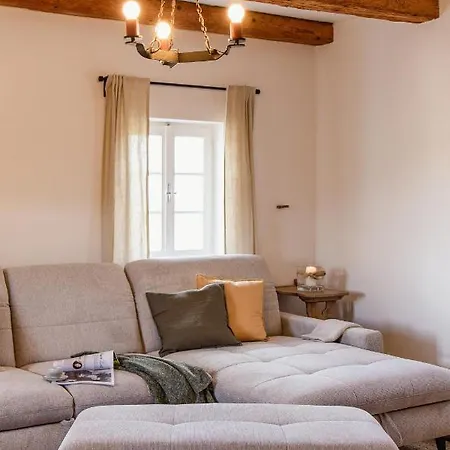 Winzerhaeuser Schippinger